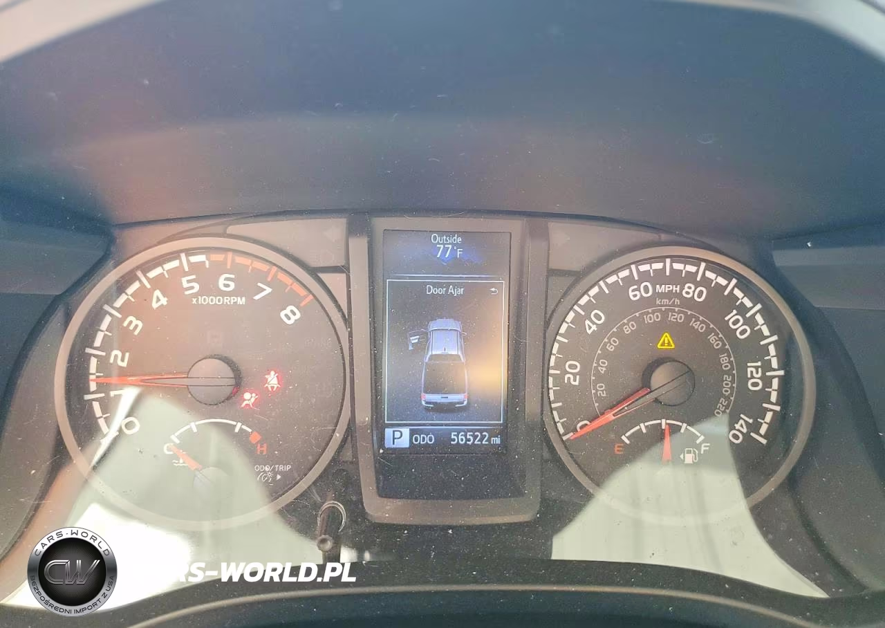 2019 Toyota Tacoma Sr VIN:5TFAX5GN5KX164739 - 9
