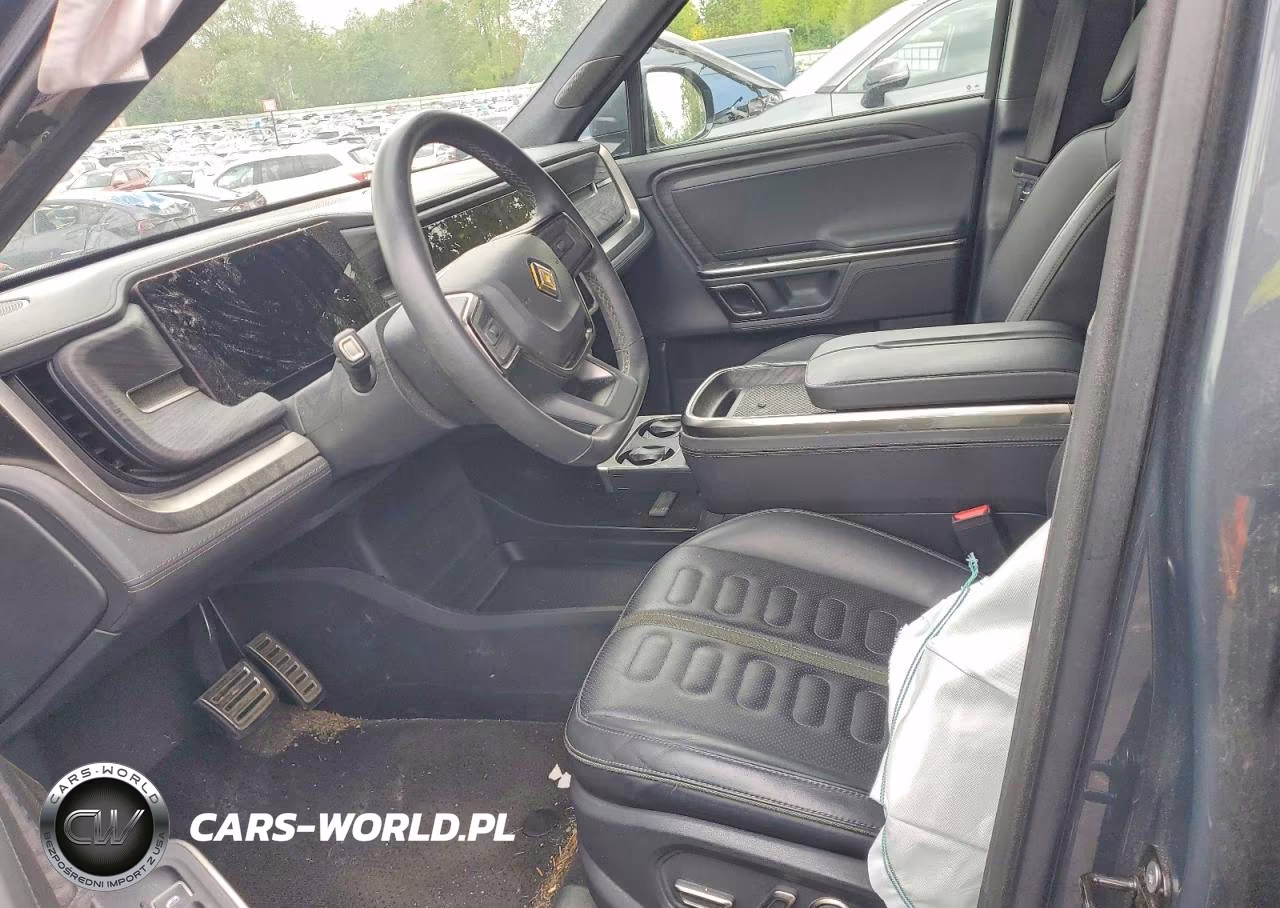 2022 Rivian R1T Adventure VIN:7FCTGAAA8NN015906 - 7