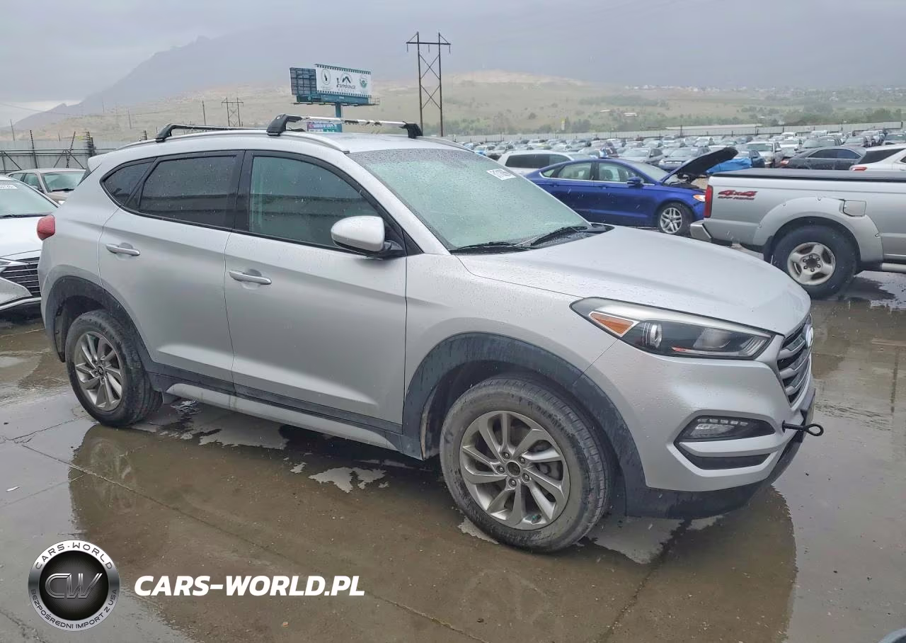 2018 Hyundai Tucson Sel VIN:KM8J33A42JU690791 - 4
