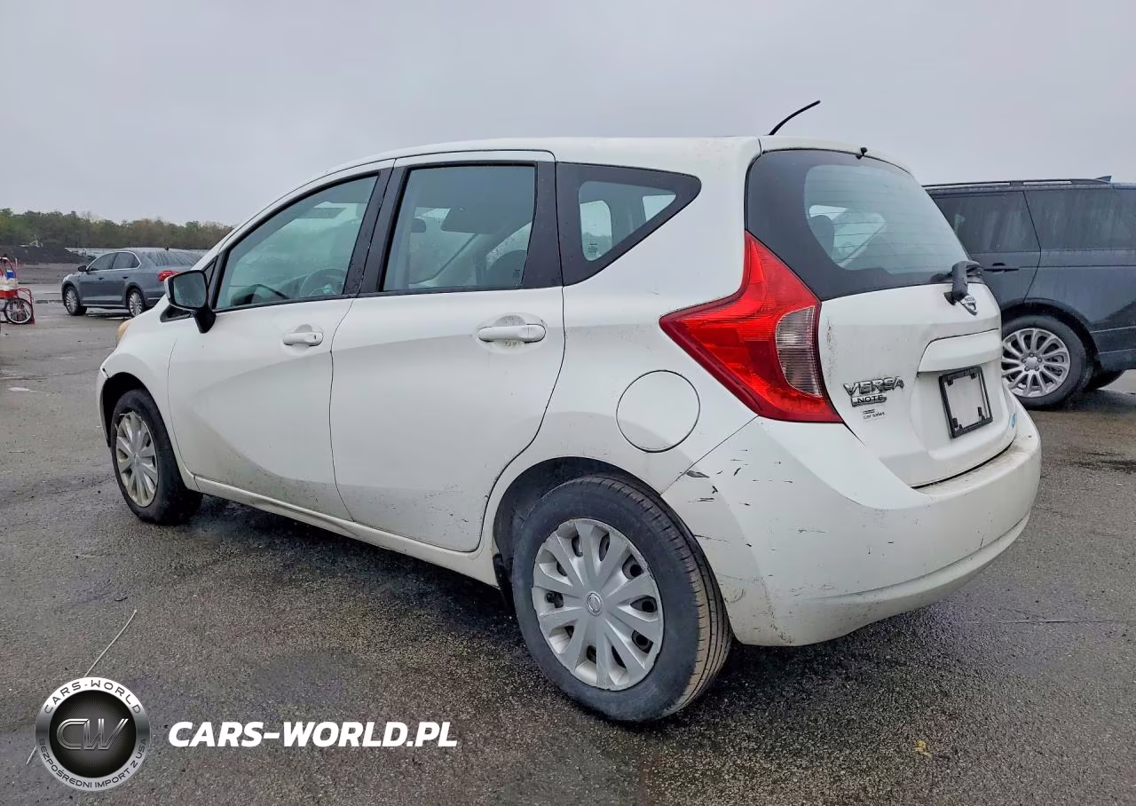 2015 Nissan Versa VIN:3N1CE2CP9FL369909 - 2