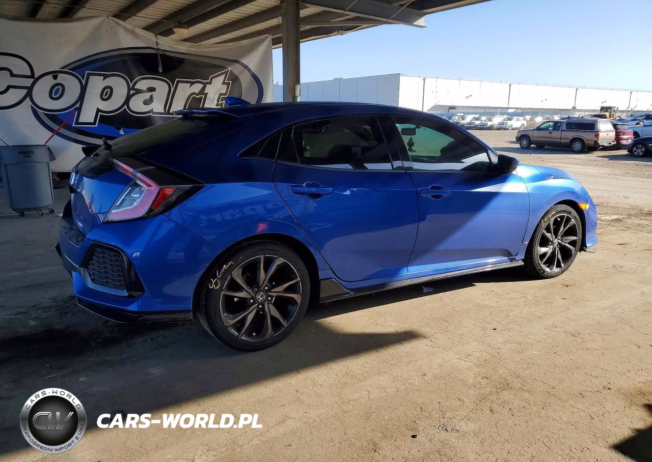 2017 Honda Civic Sport VIN:SHHFK7H4XHU411020 - 3