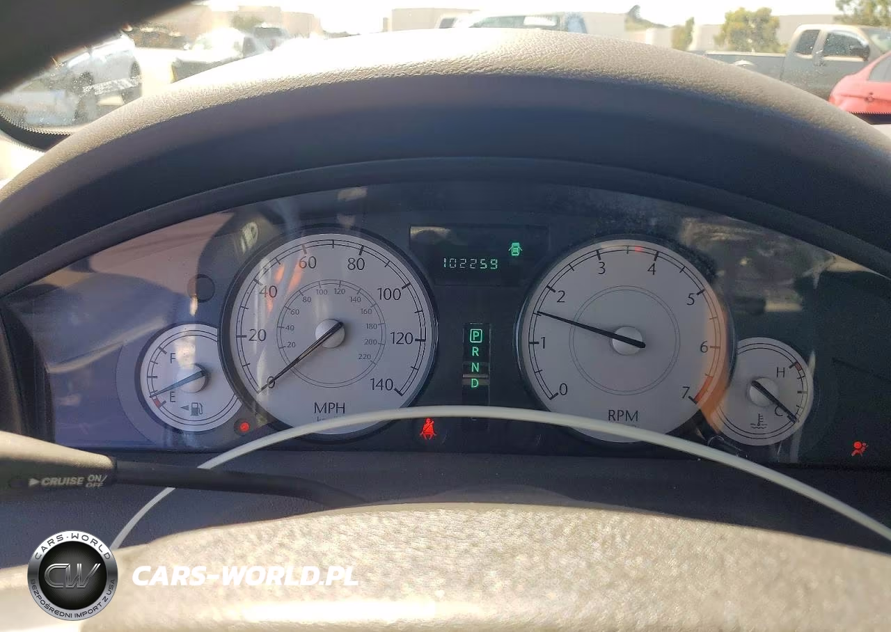 2007 Chrysler 300 VIN:2C3KA43R87H710586 - 9