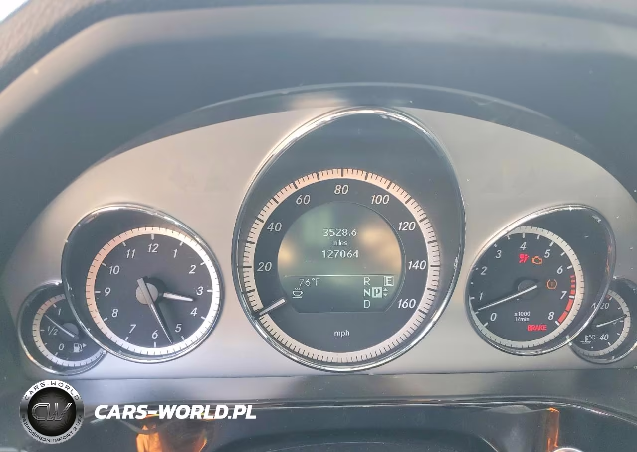 2011 Mercedes-Benz E 550 VIN:WDDHF7CBXBA417281 - 9