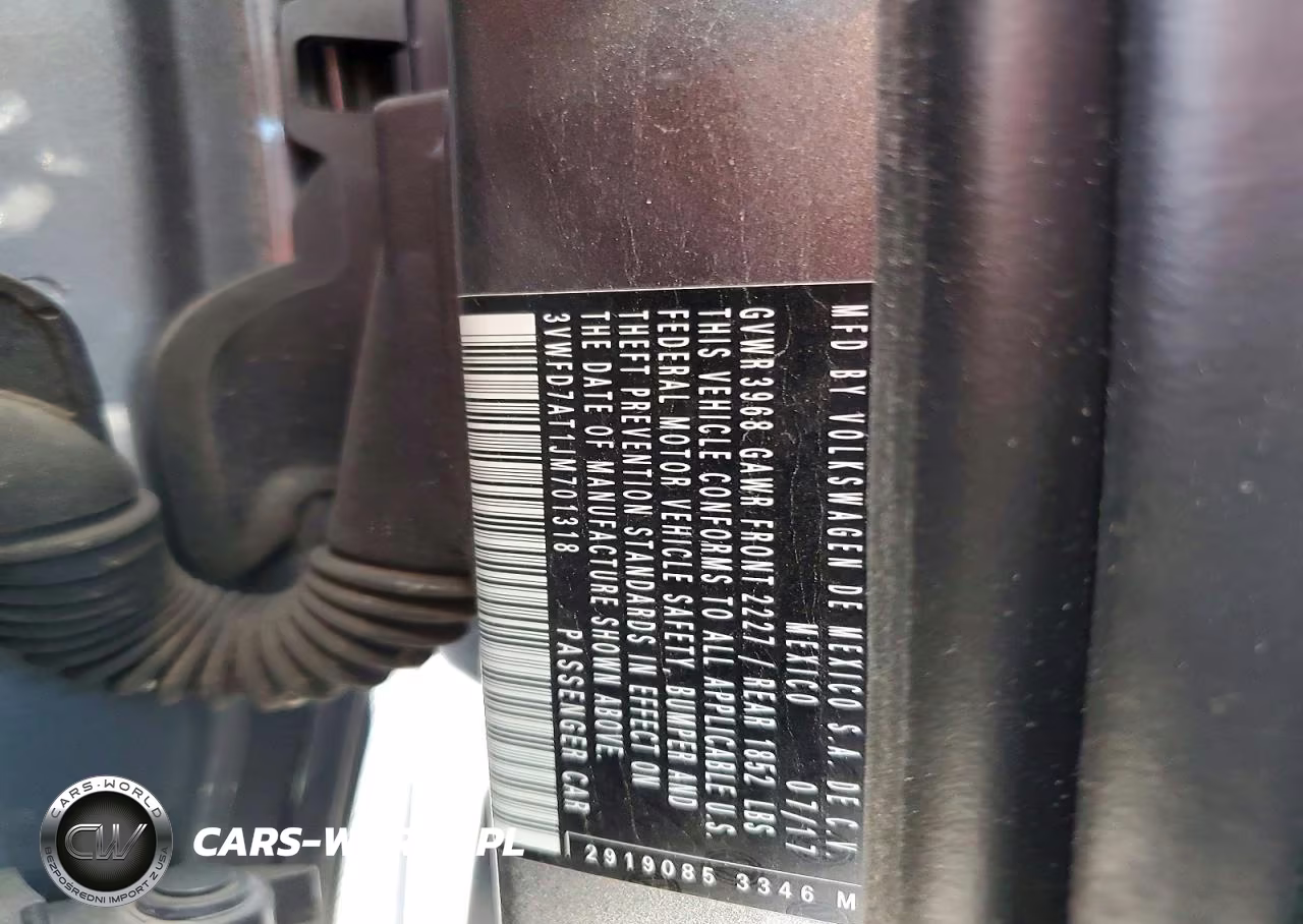 2018 Volkswagen Beetle S VIN:3VWFD7AT1JM701318 - 12