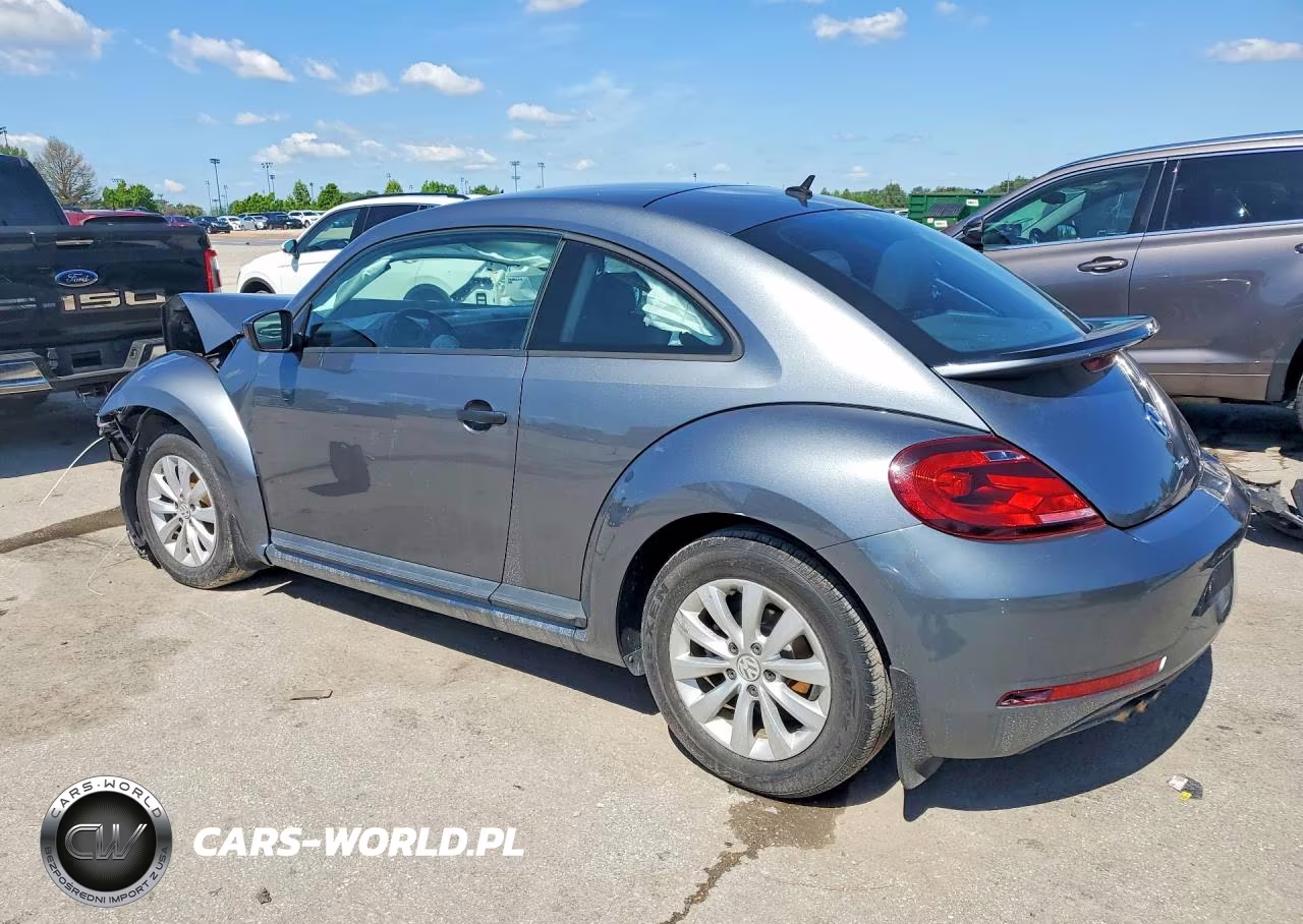 2018 Volkswagen Beetle S VIN:3VWFD7AT1JM701318 - 2