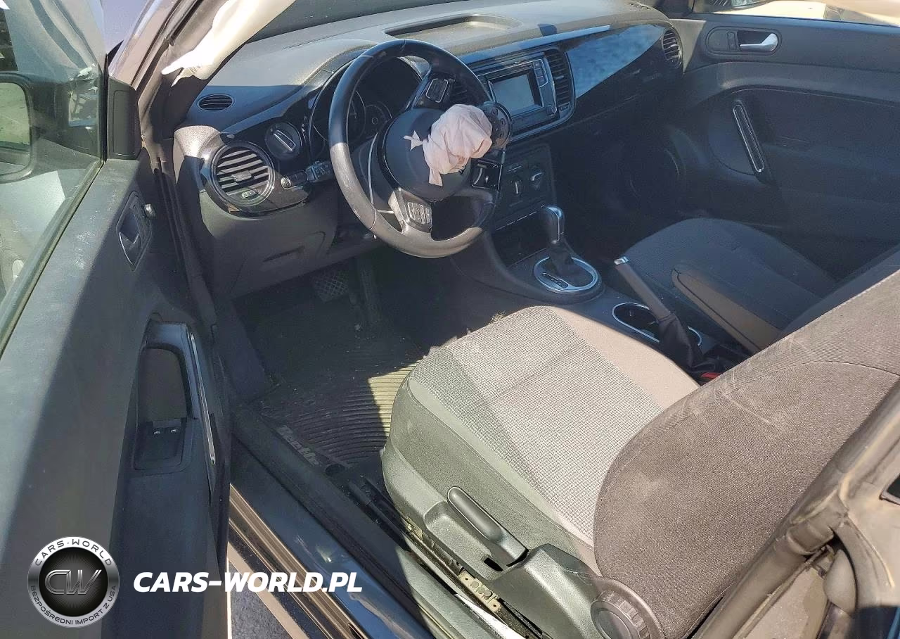 2018 Volkswagen Beetle S VIN:3VWFD7AT1JM701318 - 8