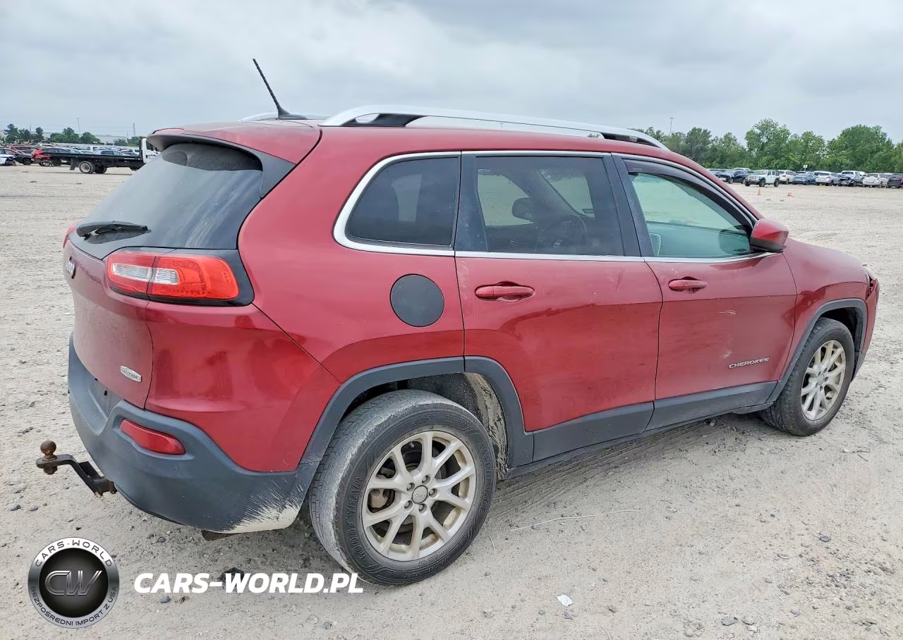 2014 Jeep Cherokee Latitude VIN:1C4PJLCB3EW120504 - 3