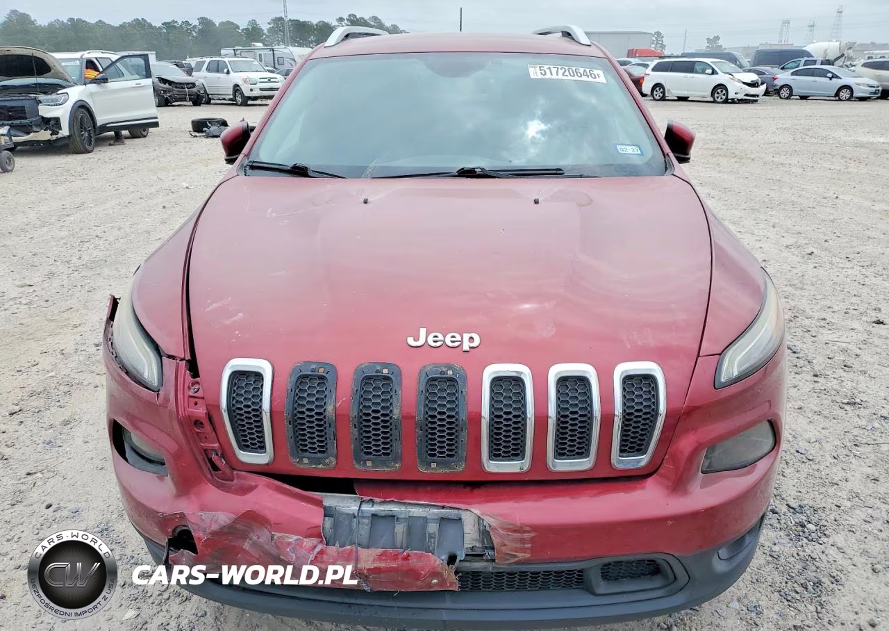 2014 Jeep Cherokee Latitude VIN:1C4PJLCB3EW120504 - 5