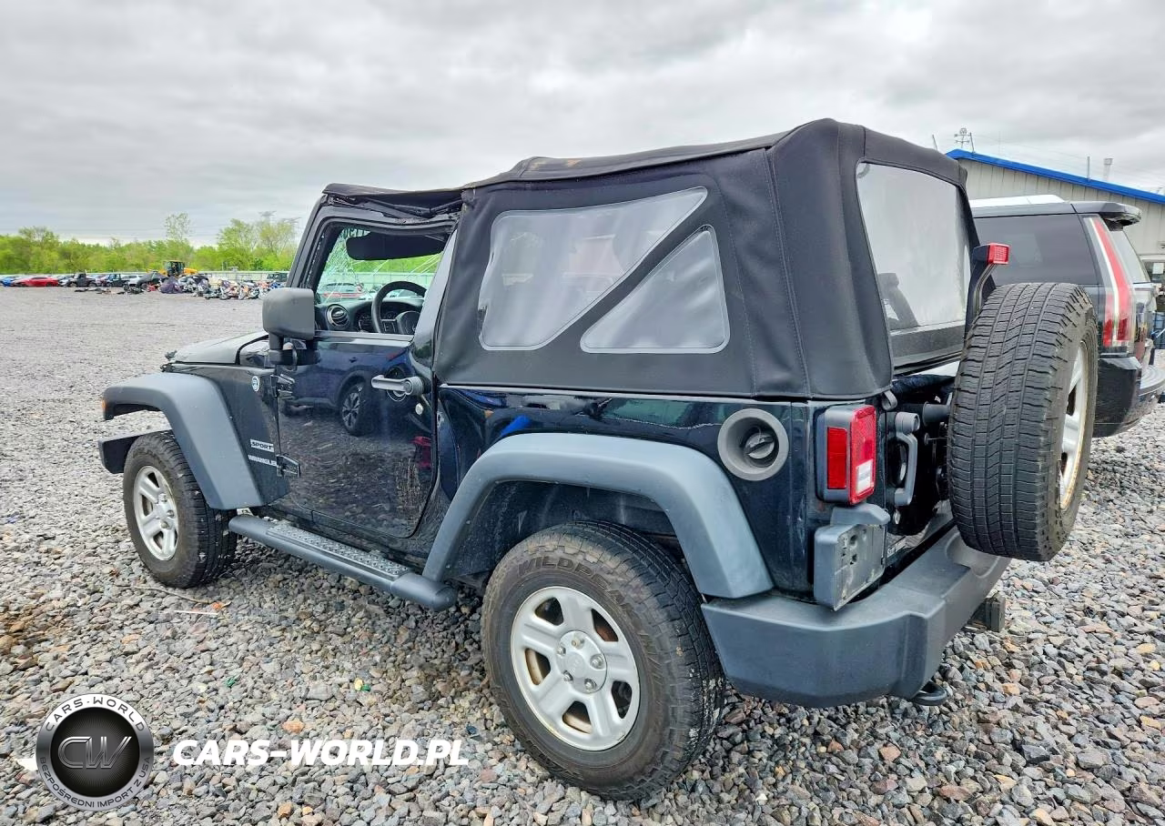 2013 Jeep Wrangler Sport VIN:1C4AJWAG5DL688534 - 2