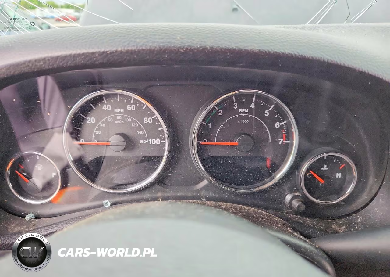 2013 Jeep Wrangler Sport VIN:1C4AJWAG5DL688534 - 9