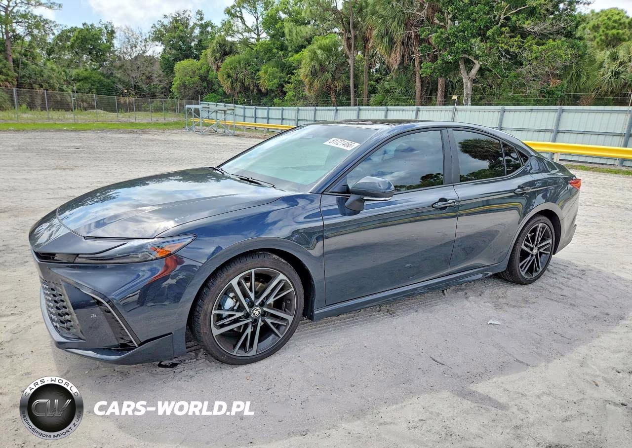2026 Toyota Camry Xse – zdjęcie 1 z 12