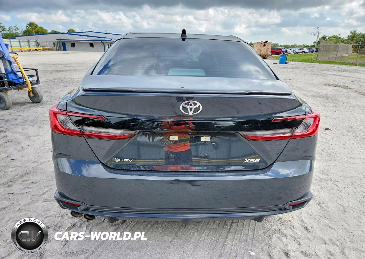 2026 Toyota Camry Xse VIN:4T1DAACK8TU700732 - 6