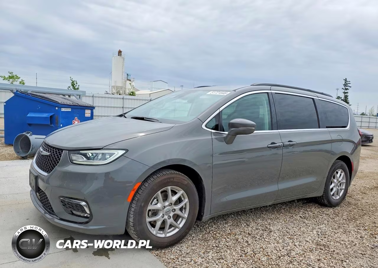 2022 Chrysler Pacifica Touring L