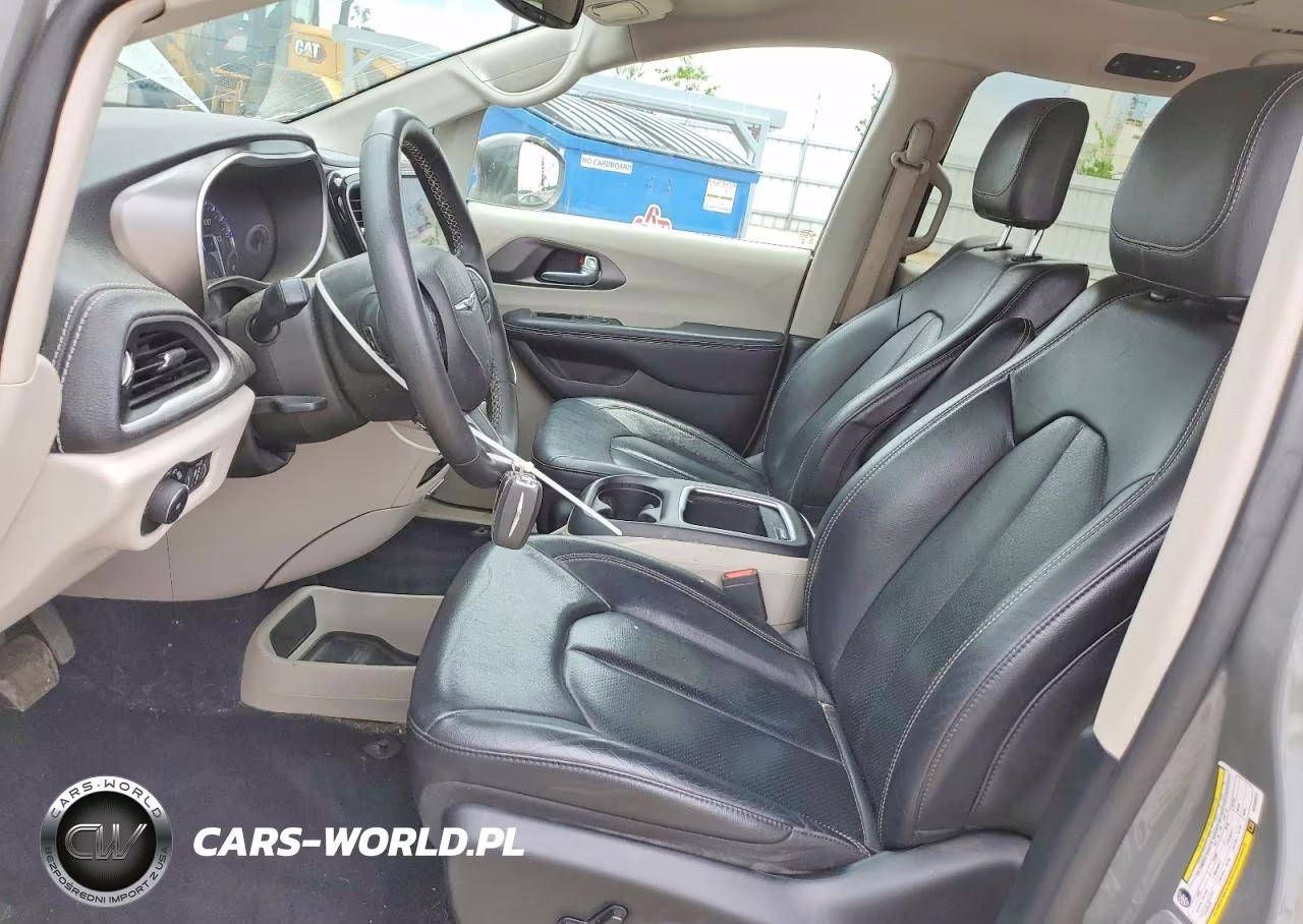 2022 Chrysler Pacifica Touring L VIN:2C4RC1BG9NR206073 - 7