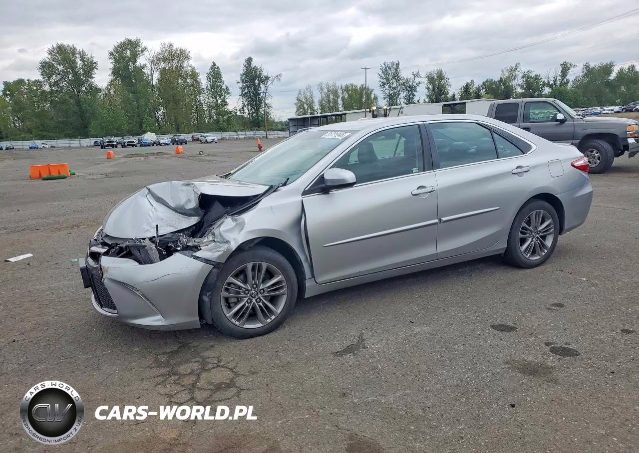 2015 Toyota Camry Se – zdjęcie 1 z 12