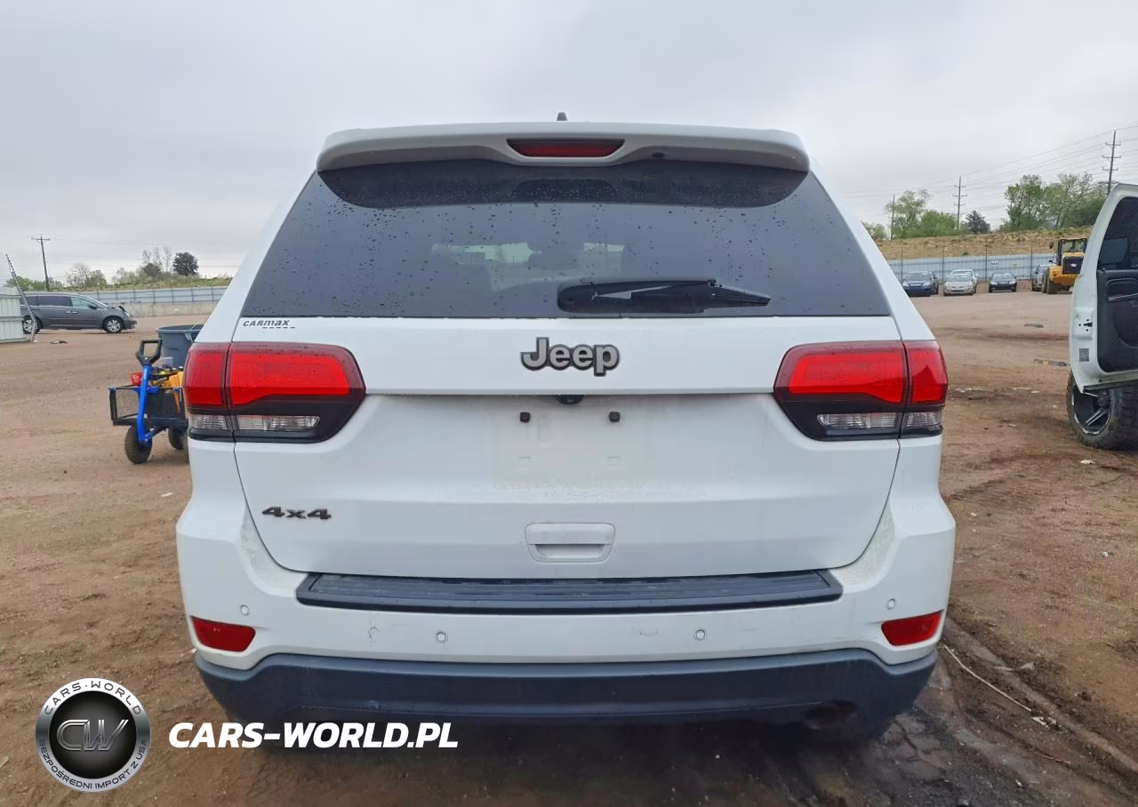 2016 Jeep Grand Cherokee Laredo VIN:1C4RJFAG0GC418067 - 6