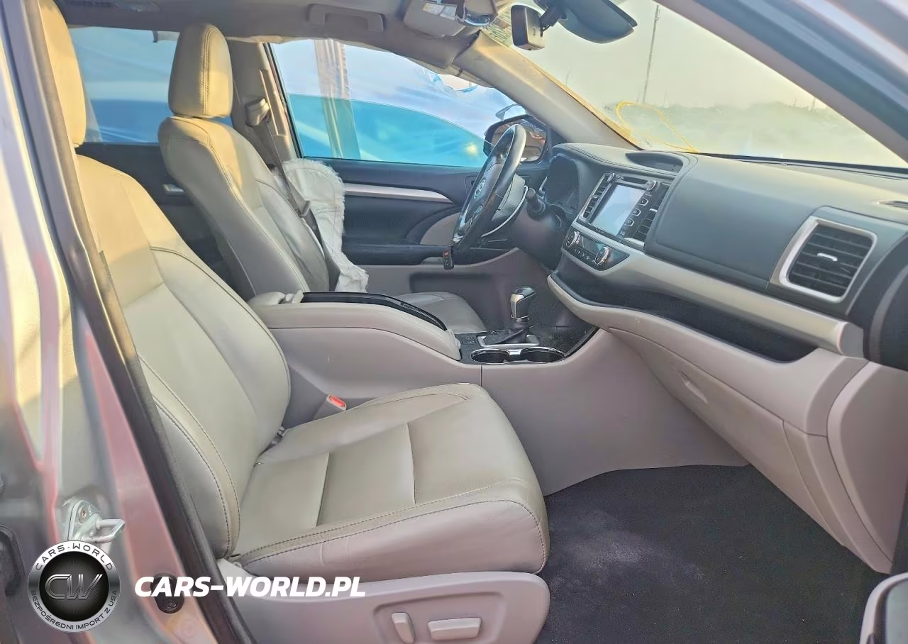 2017 Toyota Highlander Xle VIN:5TDKZRFH7HS517143 - 7