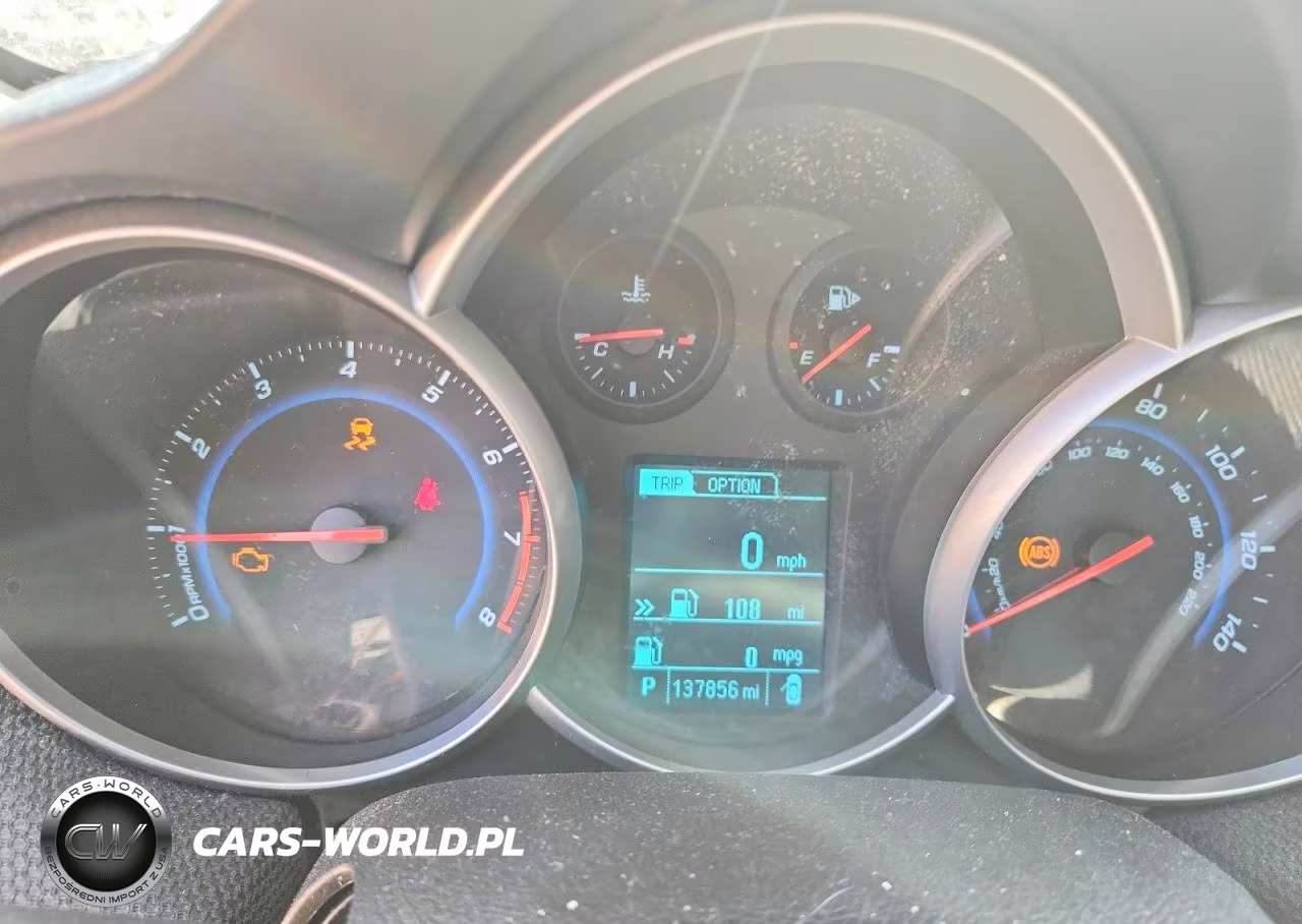 2015 Chevrolet Cruze Lt VIN:1G1PC5SB2F7173058 - 9