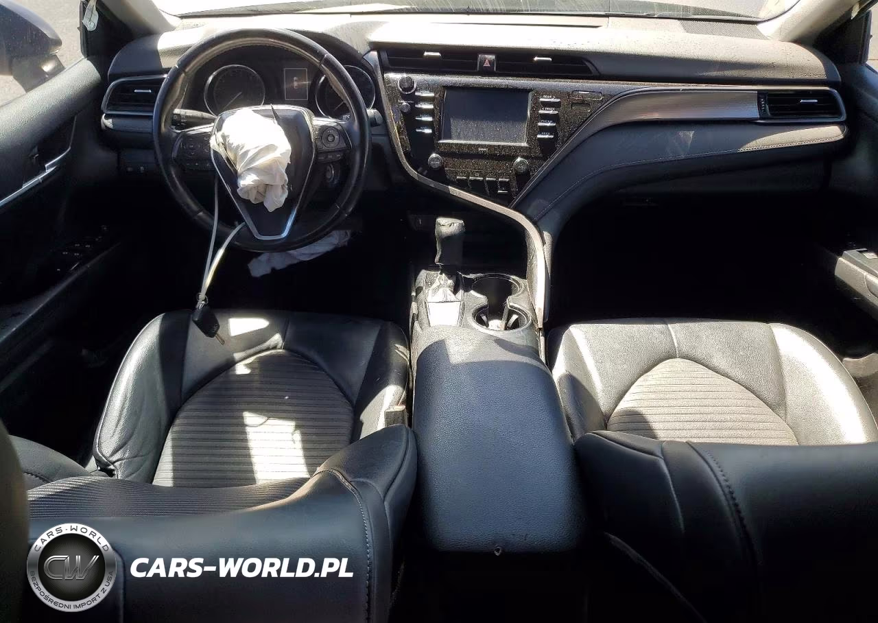 2020 Toyota Camry Se VIN:4T1G11AK0LU984521 - 8