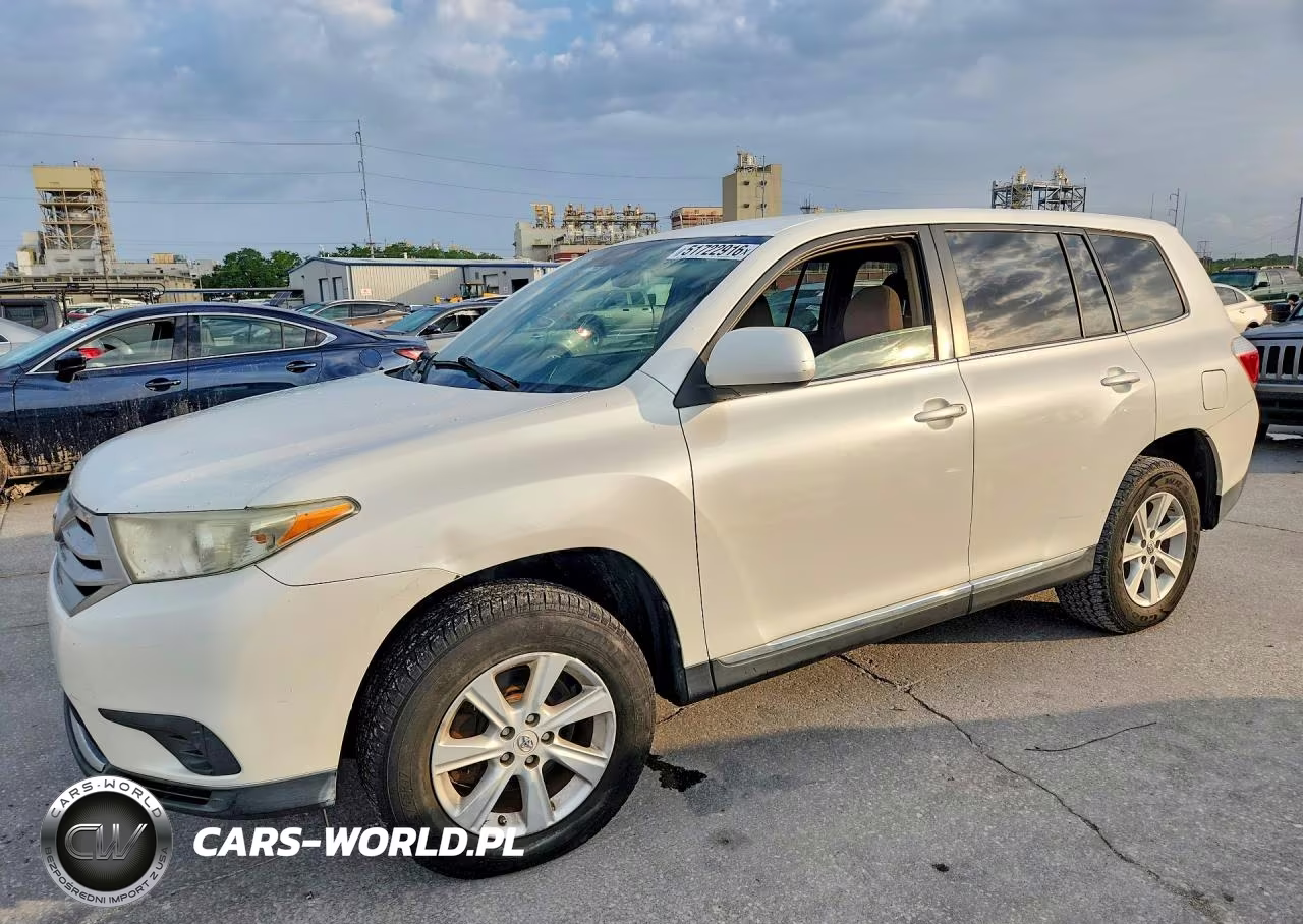 2011 Toyota Highlander Base