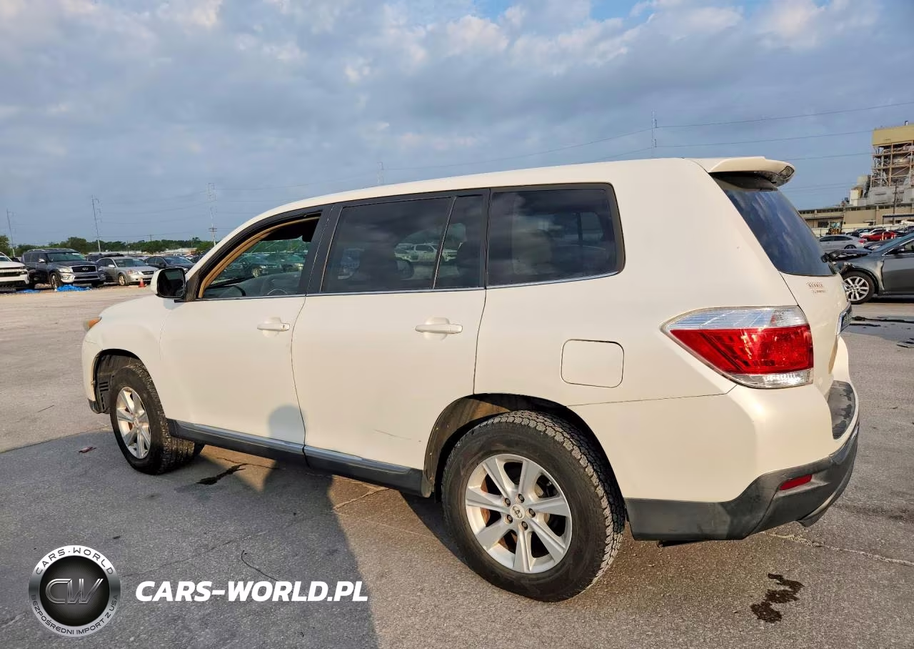 2011 Toyota Highlander Base VIN:5TDZK3EH4BS040860 - 2