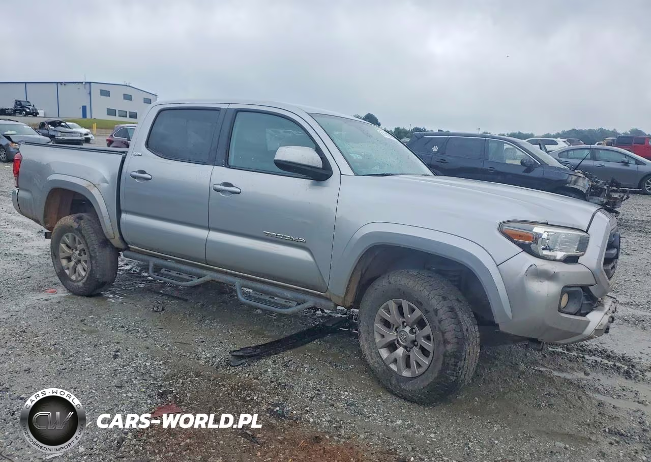 2018 Toyota Tacoma Sr5 V6 VIN:5TFCZ5AN1JX158396 - 4