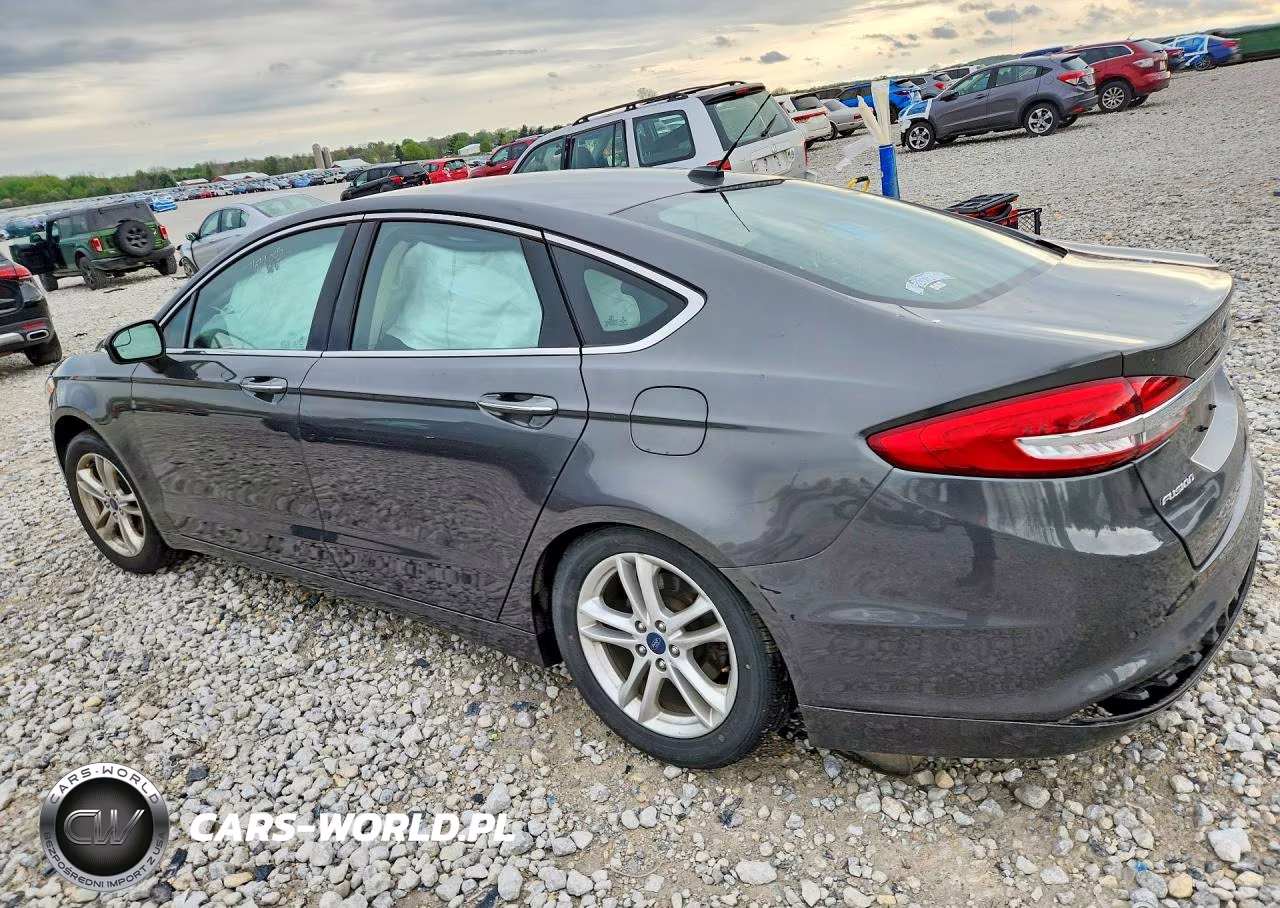2018 Ford Fusion Se VIN:3FA6P0HD1JR187107 - 2