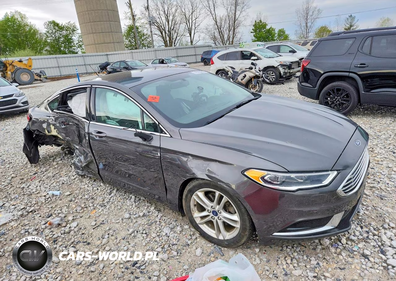 2018 Ford Fusion Se VIN:3FA6P0HD1JR187107 - 4