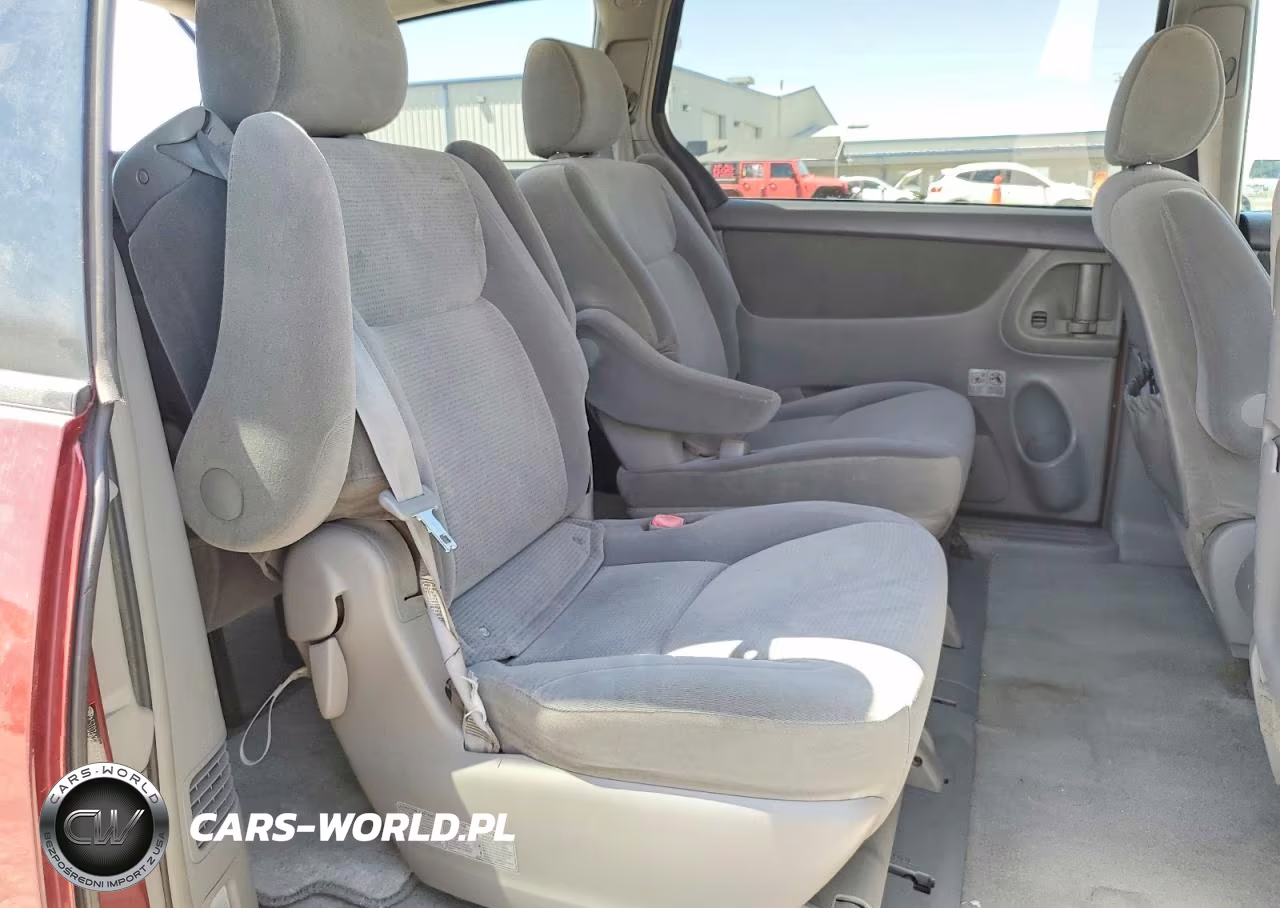 2005 Toyota Sienna Le 7 Passenger VIN:5TDZA23C25S373731 - 11