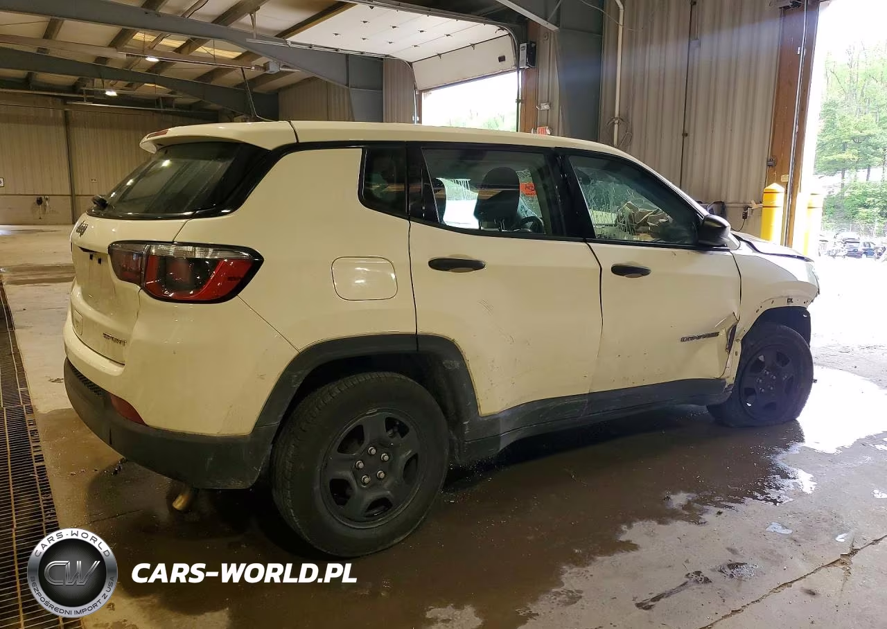 2019 Jeep Compass Sport VIN:3C4NJCAB3KT658339 - 3