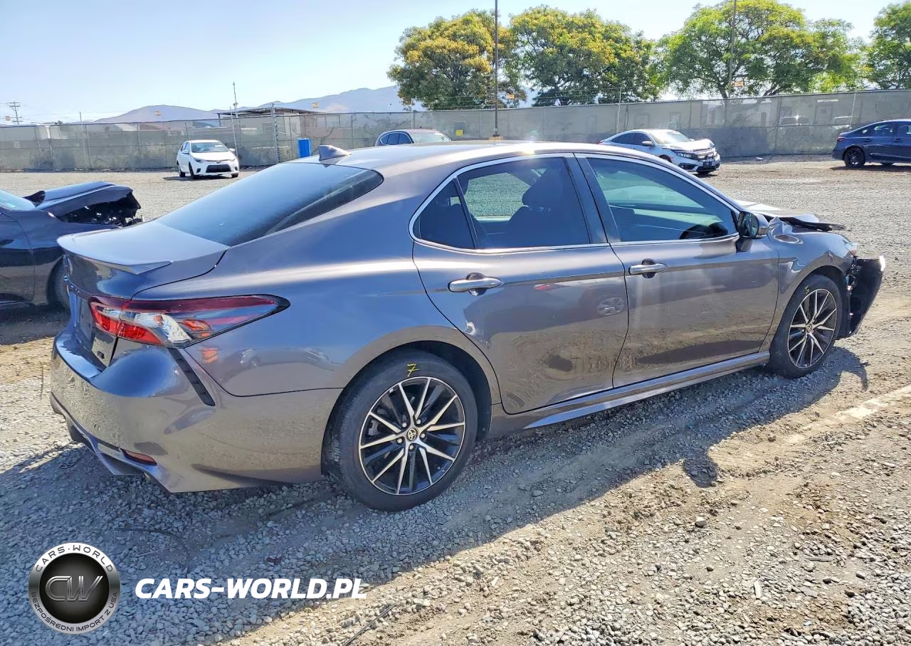 2023 Toyota Camry Se VIN:4T1G11AK2PU744490 - 3