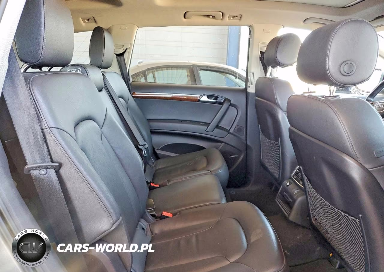 2014 Audi Q7 Premium Plus VIN:WA1LGAFE1ED017210 - 11