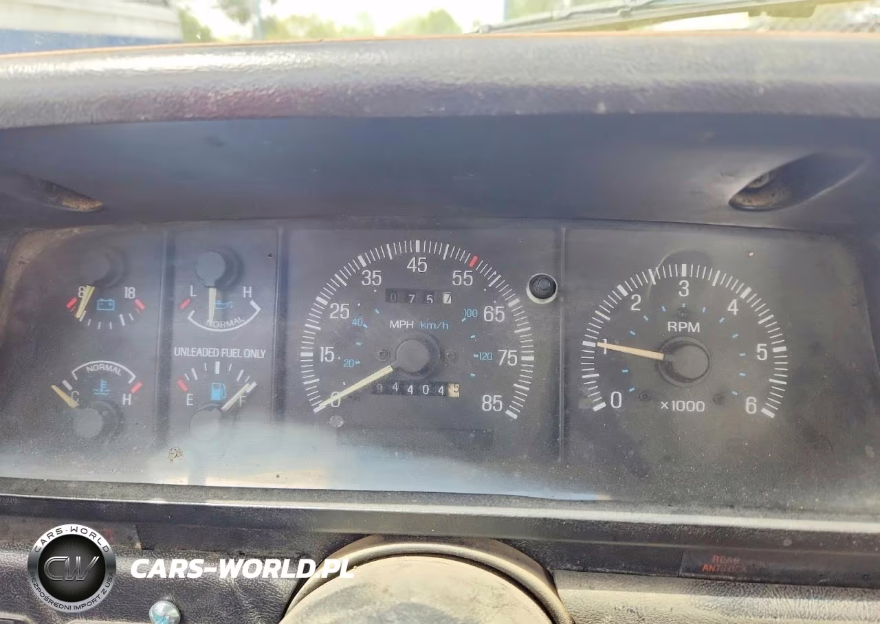 1990 Ford F350 VIN:1FDKF38G8LNA64882 - 9