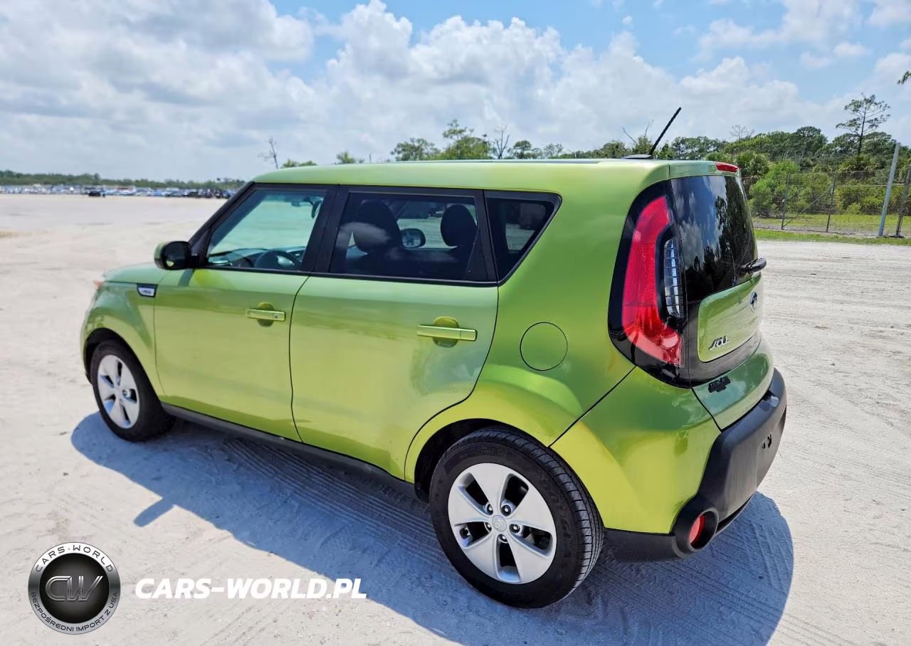 2016 Kia Soul Base VIN:KNDJN2A22G7868598 - 2