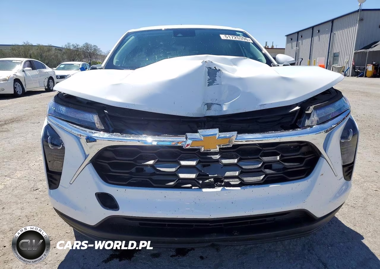 2025 Chevrolet Trax Ls VIN:KL77LFEP5SC196577 - 5