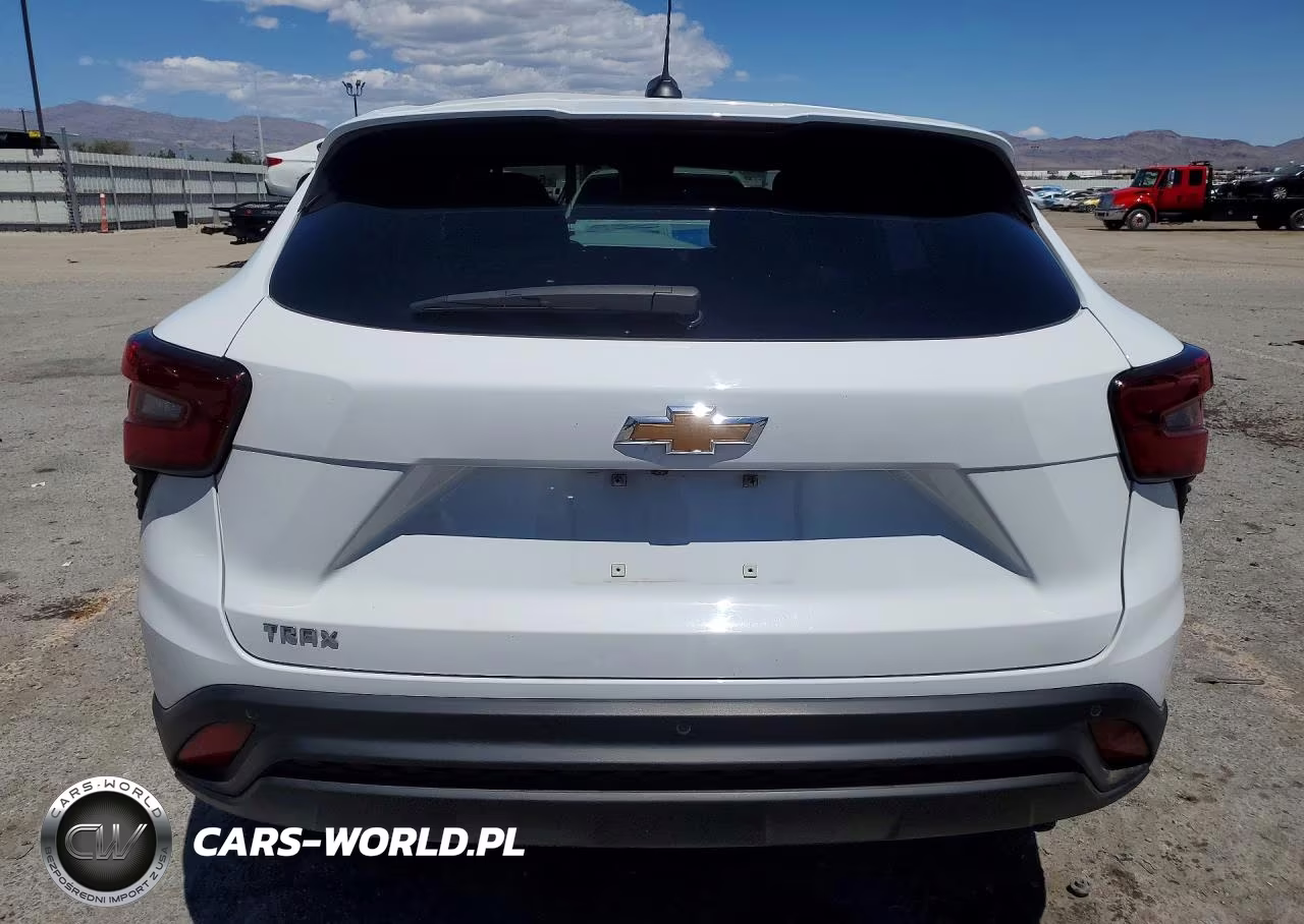 2025 Chevrolet Trax Ls VIN:KL77LFEP5SC196577 - 6