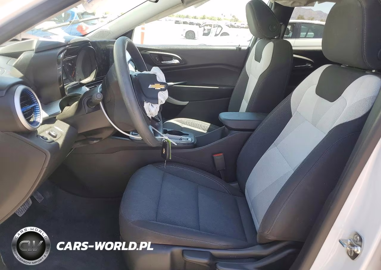 2025 Chevrolet Trax Ls VIN:KL77LFEP5SC196577 - 7