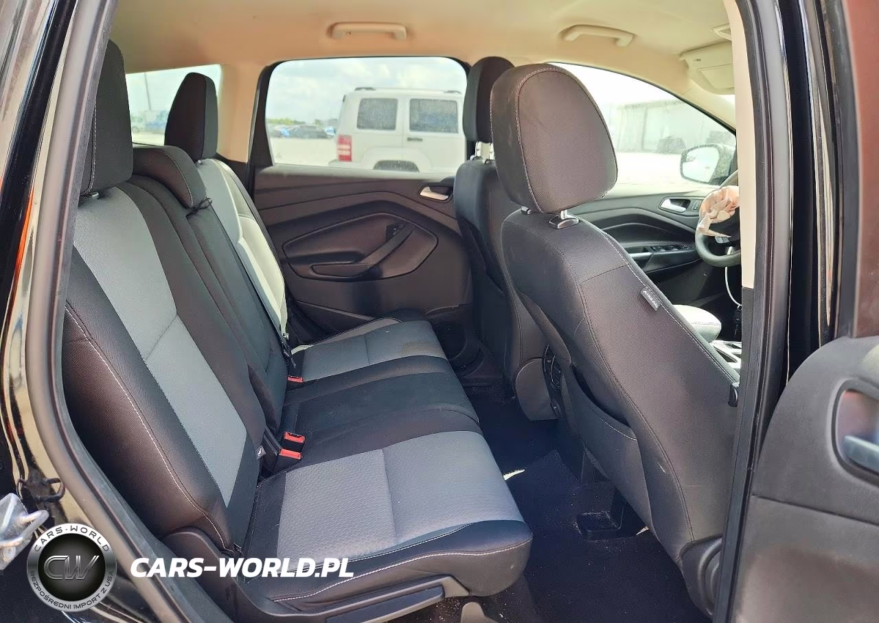 2017 Ford Escape Se VIN:1FMCU0GD5HUC73011 - 11
