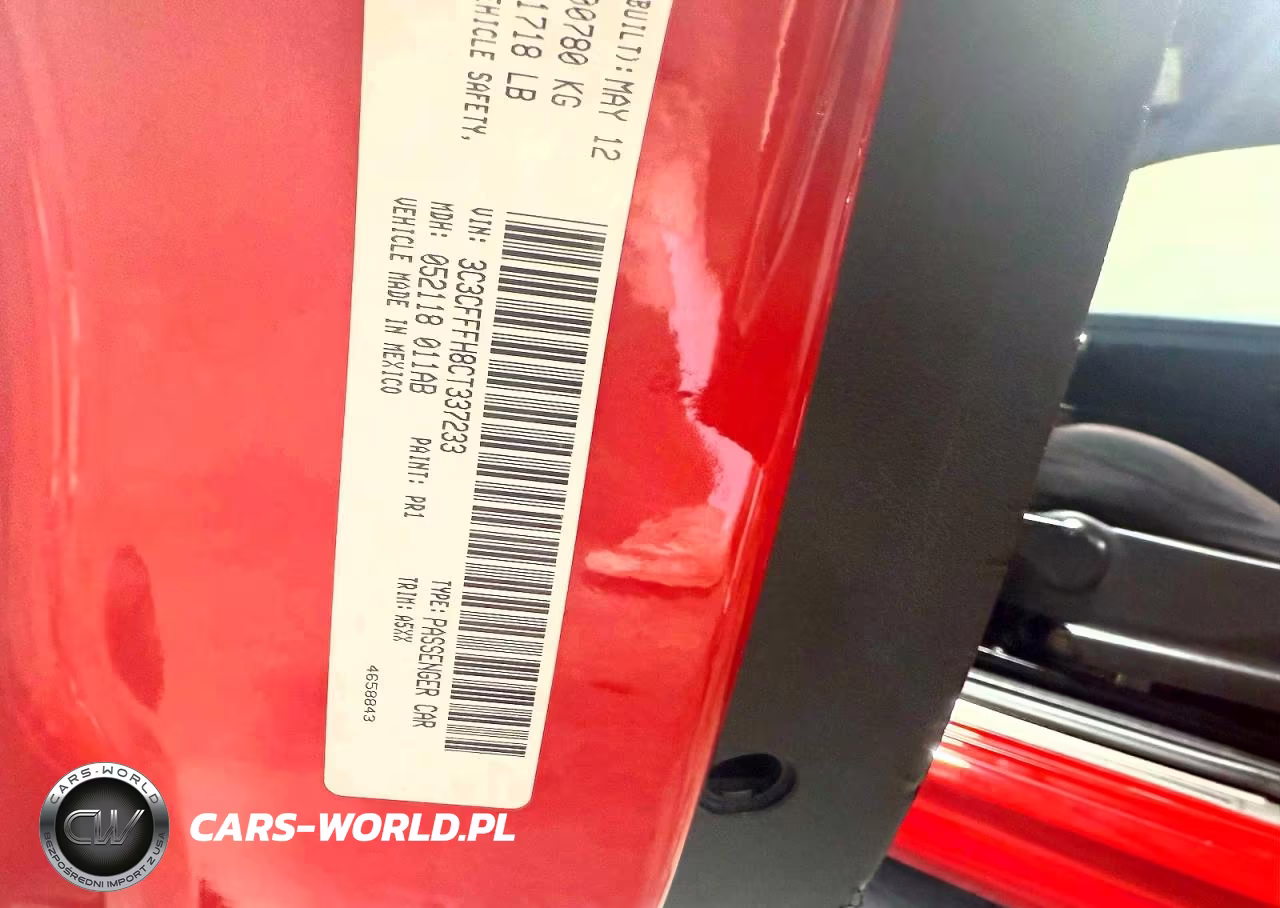 FIAT 500 ABARTH VIN:3C3CFFFH8CT337233 - 10
