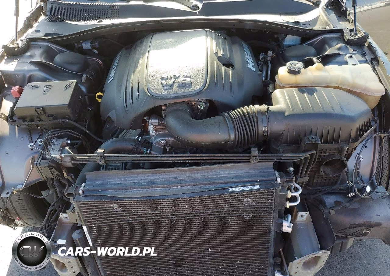 2019 Chrysler 300 S VIN:2C3CCABT8KH529801 - 11