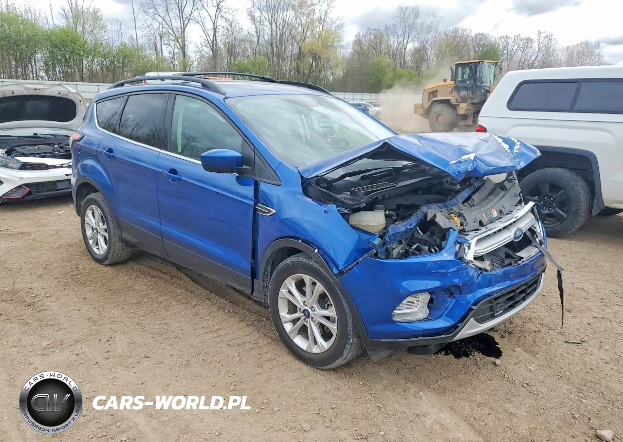 2018 Ford Escape Se VIN:1FMCU0GD7JUD18648 - 4