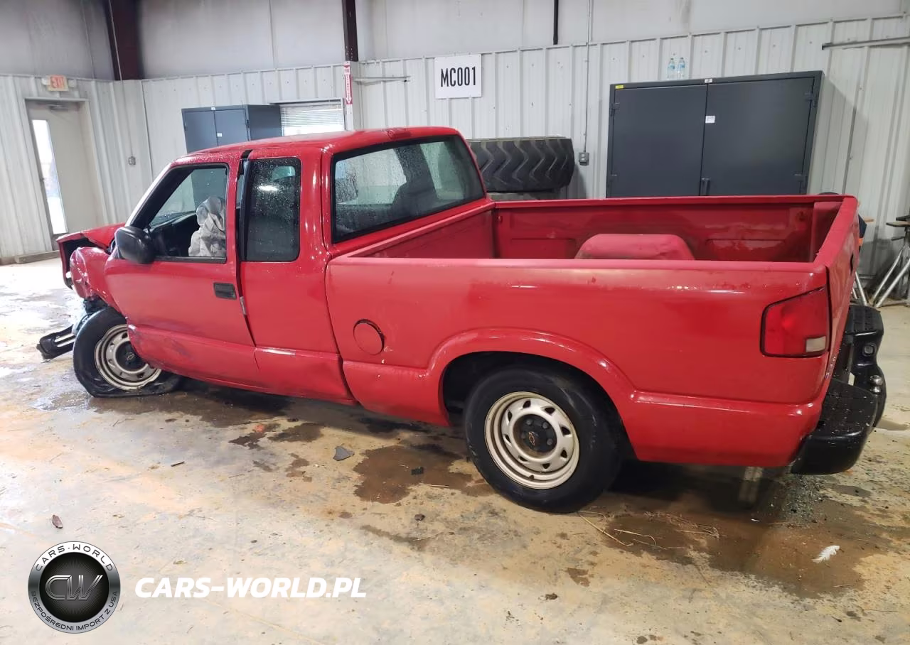 2003 Chevrolet S10 VIN:1GCCS19H838247066 - 2