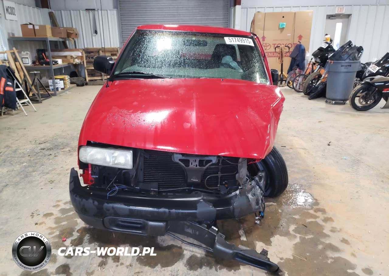 2003 Chevrolet S10 VIN:1GCCS19H838247066 - 5