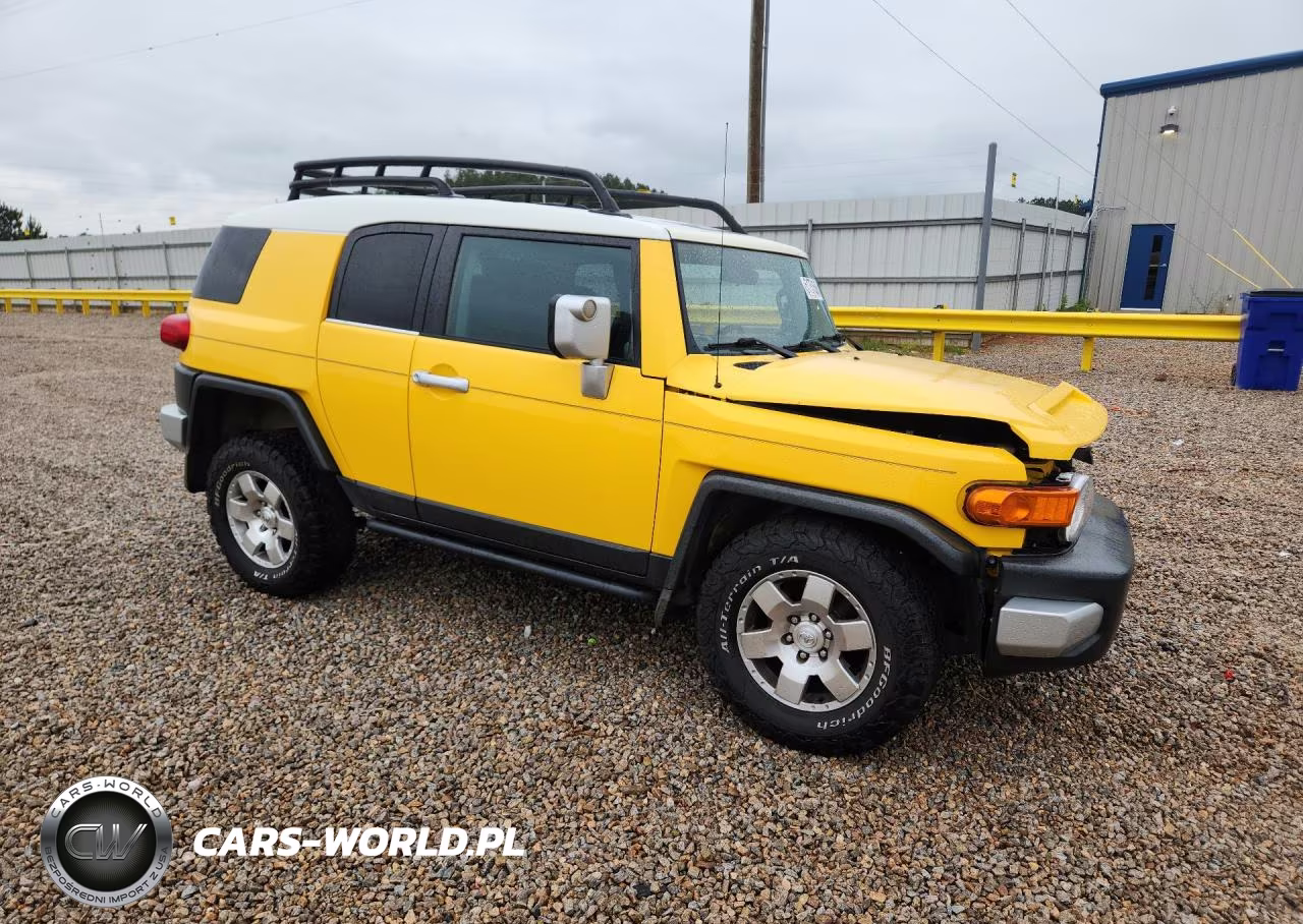 2007 Toyota Fj Cruiser Base VIN:JTEZU11F770002211 - 4
