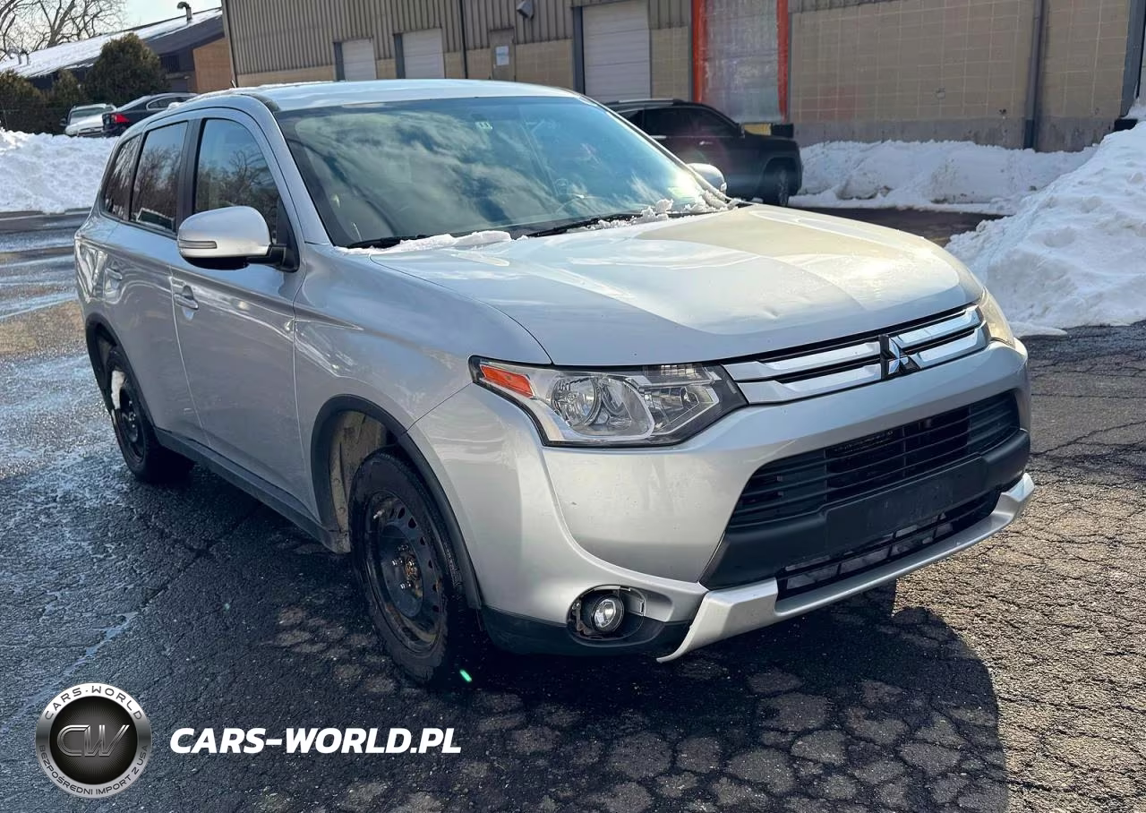 2015 Mitsubishi Outlander Se