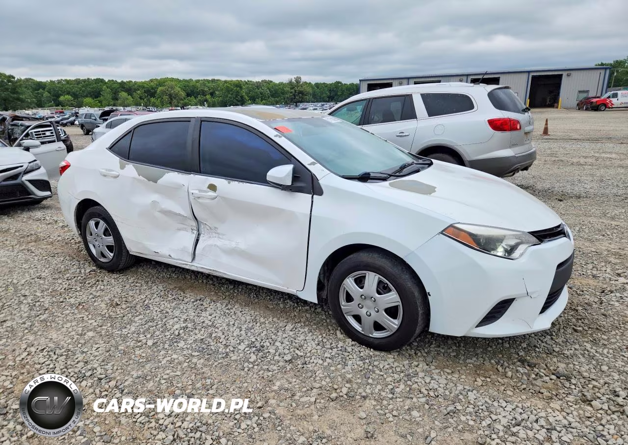 2015 Toyota Corolla L VIN:5YFBURHE0FP228340 - 4