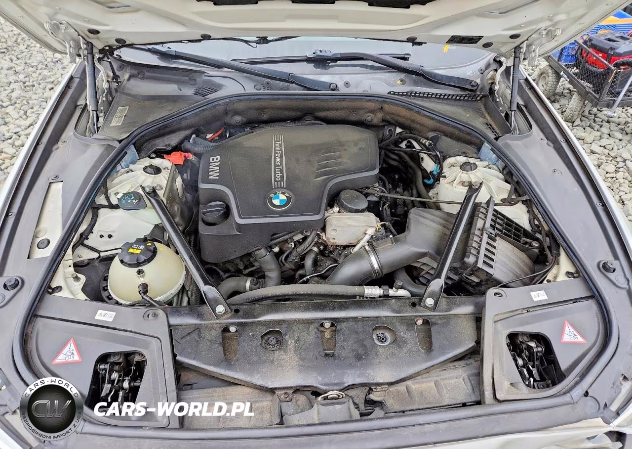 2016 BMW 528 Xi VIN:WBA5A7C57GG144923 - 11