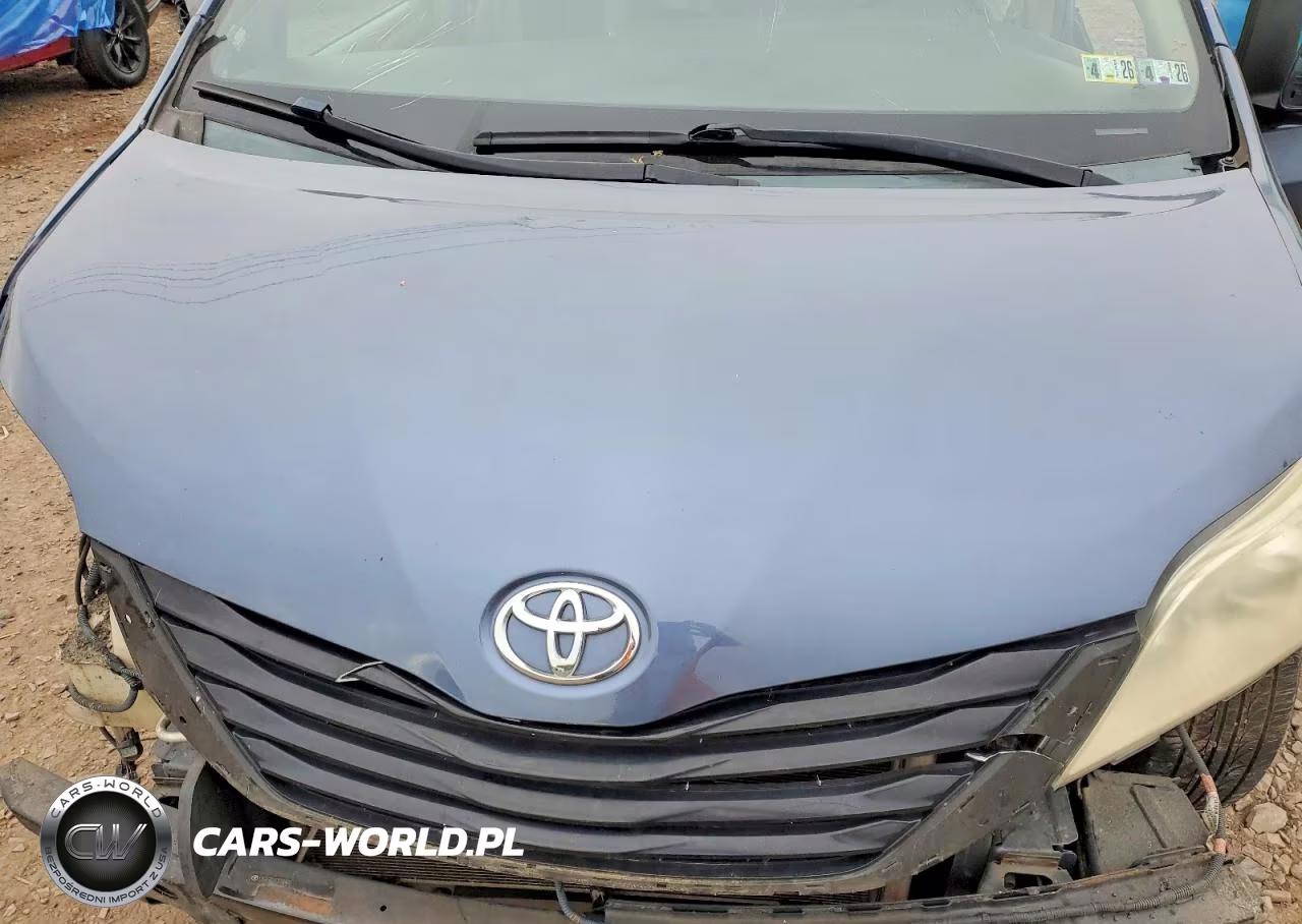 2015 Toyota Sienna L 7-Passenger VIN:5TDZK3DC4FS558060 - 12