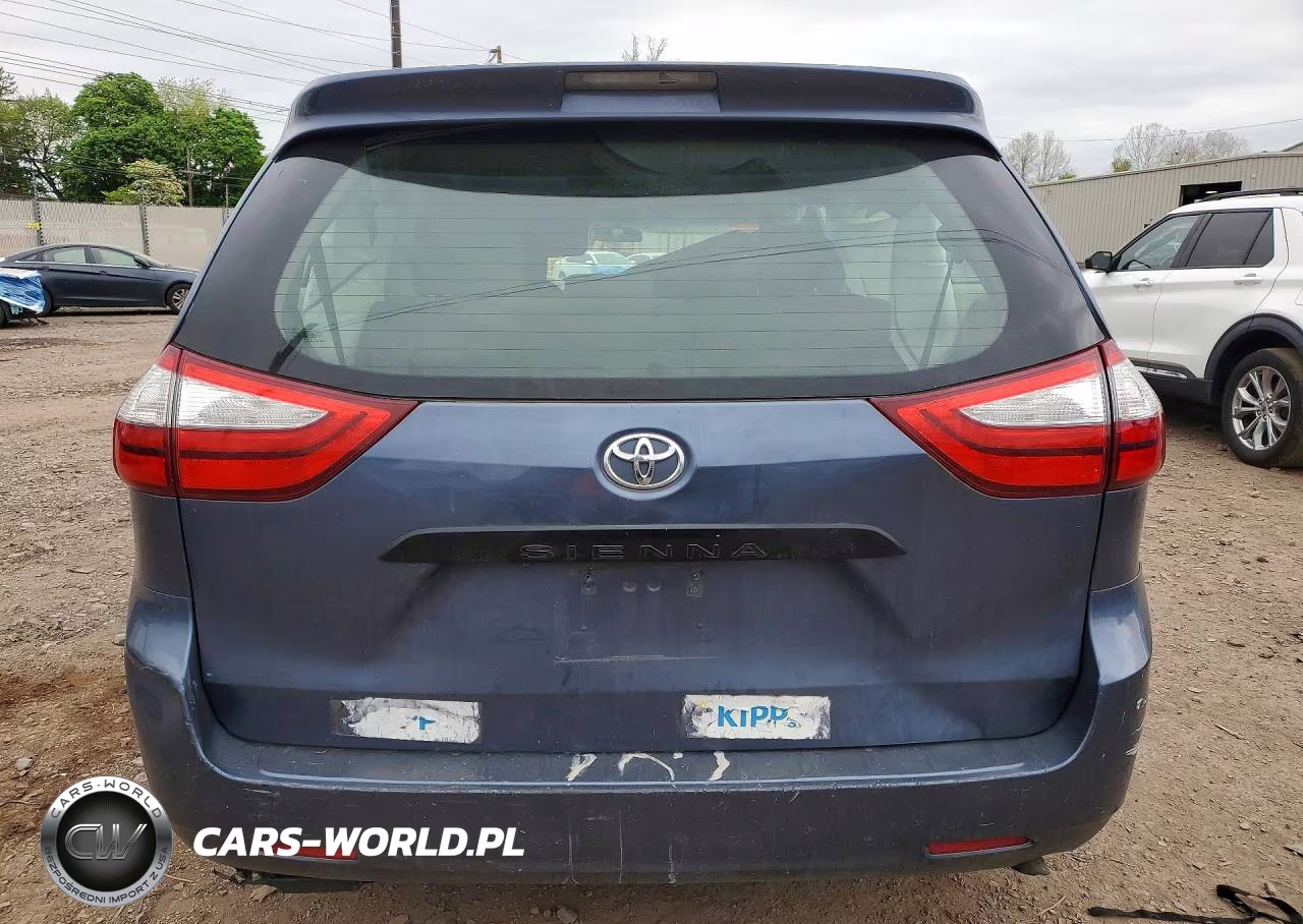 2015 Toyota Sienna L 7-Passenger VIN:5TDZK3DC4FS558060 - 6