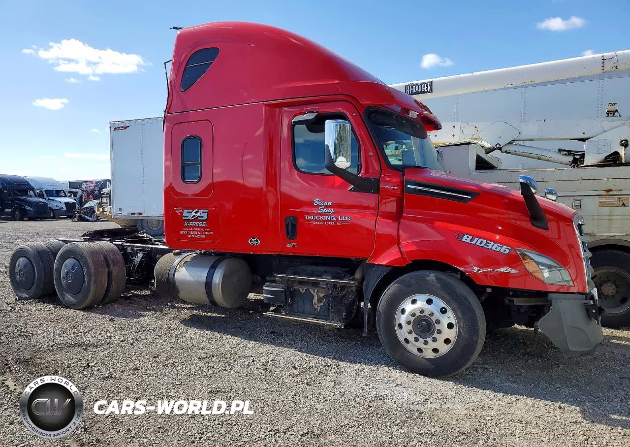 2022 Freigliner Cascadia 126